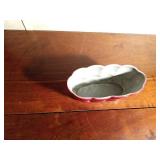 Red wing maroon leaf pattern