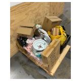 Pallet of Various Items