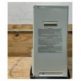 Dyna-Glo Indoor Kerosene Radiant Heater, 10,000 BTU, 500 Sq. Ft. Heating Capacity, Model# RMC-55R7 #52621 Msrp $169.99