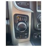 2014 RAM 1500 OUTDOORSMAN *4x4 | Crew Cab* (NO RESERVE)