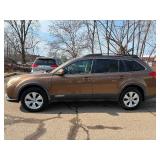 2011 SUBARU OUTBACK 2.5I LIMITED *ALL WHEEL DRIVE* (NO RESERVE)
