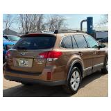 2011 SUBARU OUTBACK 2.5I LIMITED *ALL WHEEL DRIVE* (NO RESERVE)