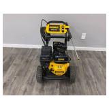 DeWalt DXPW3400PR  3400 PSI 2.5 GPM Gas Pressure Washer with PressuReady, 20V 4Ah Battery (Battery-Operated Electric Starting, Slightly Used)