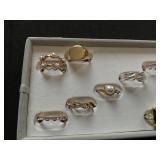 LOT OF 16 Women