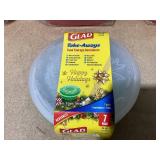 LOT OF 8 Glad Food Containers