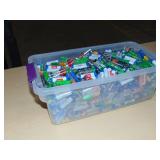 14 Pounds AAA Batteries Over 500 Pair Of Batteries