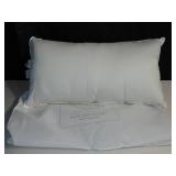 Firm 700 Fill Power Luxury White Duck Down Machine Washable White Bed Pillow - King | BOKSER HOME