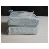 Set of 4 Nate Home by Nate Berkus Percale Pillowcases, 200 Thread Count, 100% Cotton, Heron Design (Pale Blue)