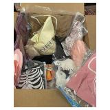 Mil - Mostly Clothing (Lot of 30)