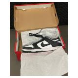 Nike Dunk Low - White/Black-White - Women