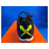 Nike Zoom Rival XC cross-country racing shoes in the "Black/Volt/Bright Crimson" colorway, model number AJ0851 005.