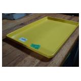 *16* 11.75"x17.75" Plastic Serving/Display Trays