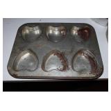 Assorted Heart Shaped Baking Pans