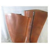 (BS) Pair of Leather Knee-High Boot...