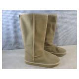 (BSB) Pair of Skechers Australian S...