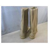 (BSB) Pair of Skechers Australian S...