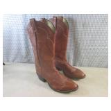 (CSB) Pair of Tony Lama Cowboy Boot...