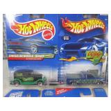 (EC1) Assorted Hot Wheels in Packag...