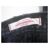 (CS) 5 Pairs of Denim Jeans - Wrang...