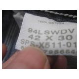 (CS) 5 Pairs of Denim Jeans - Conse...