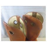 (BS) Pair of Hondo 7875 Cowboy Boot...