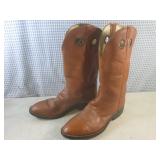 (BS) Pair of Hondo 7875 Cowboy Boot...
