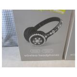 (CSB) 2 Sets of Wireless Headphones...