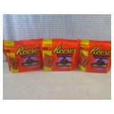 (B-1) 3 Bags of Snack Size Reeses C...