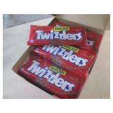 (C-2) 15 King Size Packages of Stra...