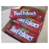 (C-2) 15 King Size Packages of Stra...