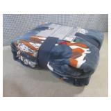 (A-1) 2 New Throw Blankets...