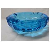 Vintage Blue Glass Ashtray – Scalloped Rim Embossed Eagle Medallion
