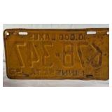 1952 Minnesota License Plate – 10,000 Lakes Yellow and Black