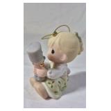 2001 Precious Moments