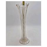 Vintage Clear Glass Swirl Vase – Crimped Rim Fluted Design