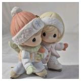 2006 Precious Moments Ornament – Skating Angel Couple with Snow Hats