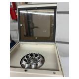 Vulcon VS8C Variseal Centrifuge - Fixed-Angle Rotor, Provides Flexibility for Different Sample Types, Convenient Control Panel Indicator for RPM & RCF - Great Condition!