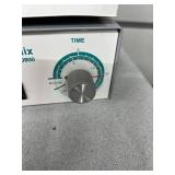 Barnstead / Thermolyne M50825 RotoMix - Offers Adjustable Orbital Speeds, Gentle Circular Orbit Diameter, Integrated Timer - Great Condition!