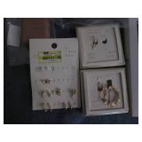 Mixed lot Jewlery and beauty produc...