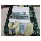 Lenox 3 Piece quilt set...