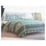 Lenox 3 Piece quilt set...