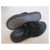 Sketchers size 9 sandals...