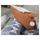 Assorted decorative pillows...