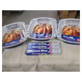 3 Reynolds Turkey pans and 3 Reynol...
