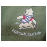 Disney L Winnie the Pooh fleece...