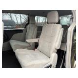 2011 CHRYSLER TOWN AND COUNTRY TOURING (NO RESERVE)