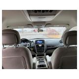 2011 CHRYSLER TOWN AND COUNTRY TOURING (NO RESERVE)
