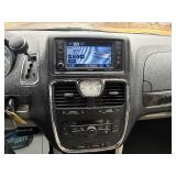 2011 CHRYSLER TOWN AND COUNTRY TOURING (NO RESERVE)