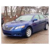 2007 TOYOTA CAMRY HYBRID *2 Owner | No Accidents* (NO RESERVE)