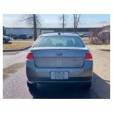 2009 FORD FOCUS SEL *No Accidents* (NO RESERVE)